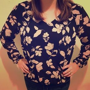 EUC TORRID blouse (size 0)